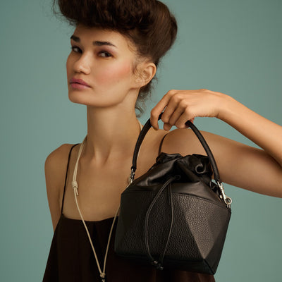 ＜コルミオ＞【VALO】05 KINCHAKU/ブラック×ブラック