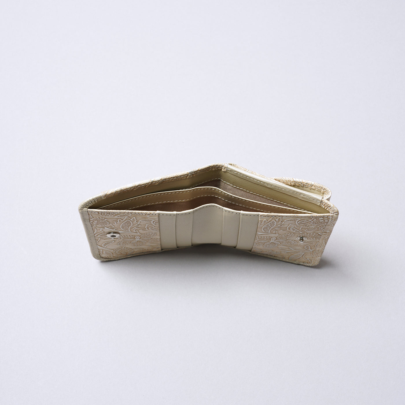 <ARUKAN> Claire Bi-Fold Wallet / Beige