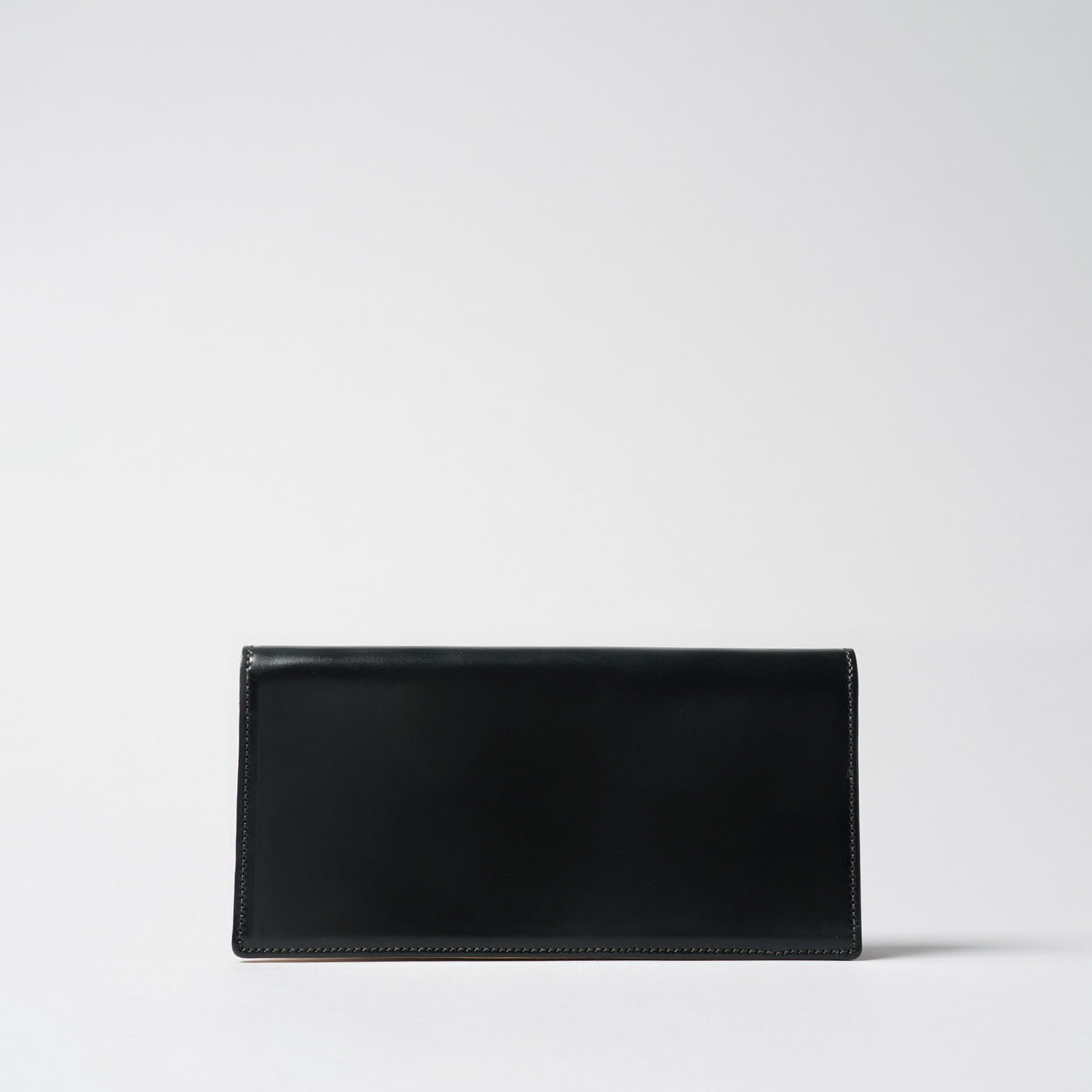 <Hawk Feathers>  Cordovan Long Wallet (Without Coin Pocket) / Black