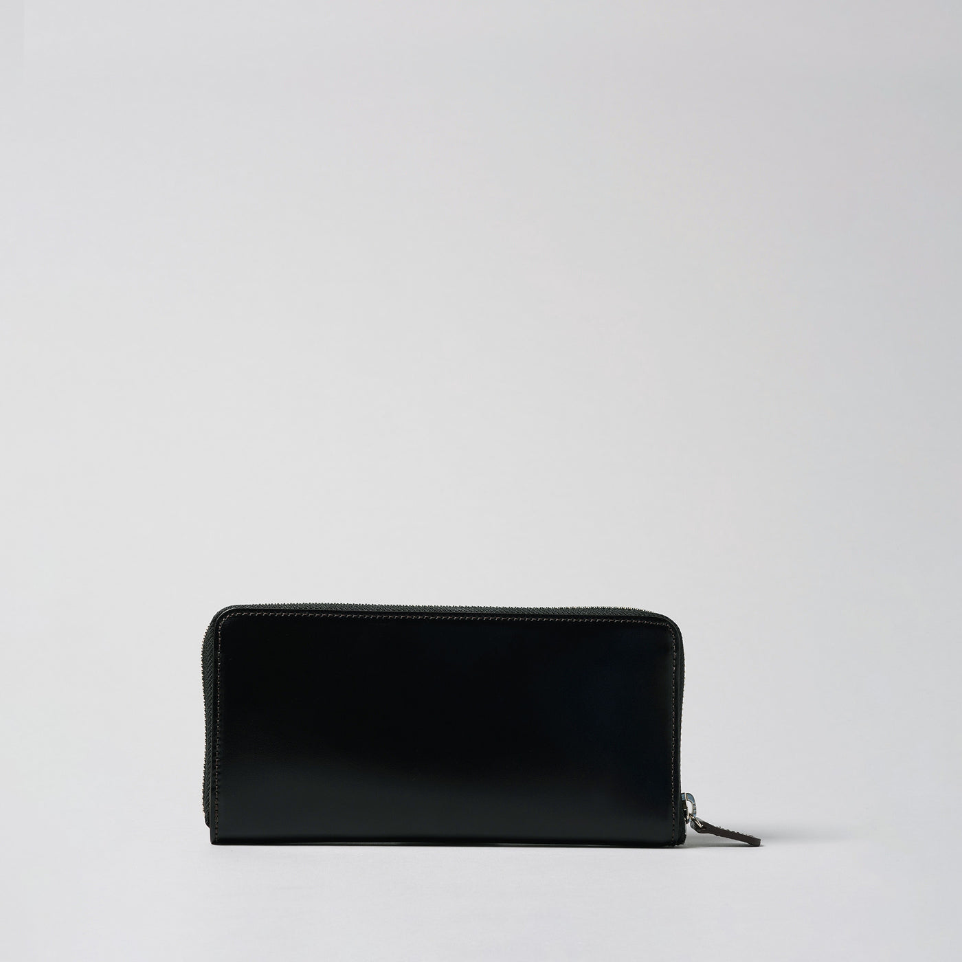 <Hawk Feathers>  Round Zipper Long Wallet / Black