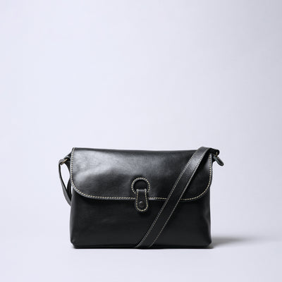 <Laisser Faire> Wolf Shoulder Bag / Black
