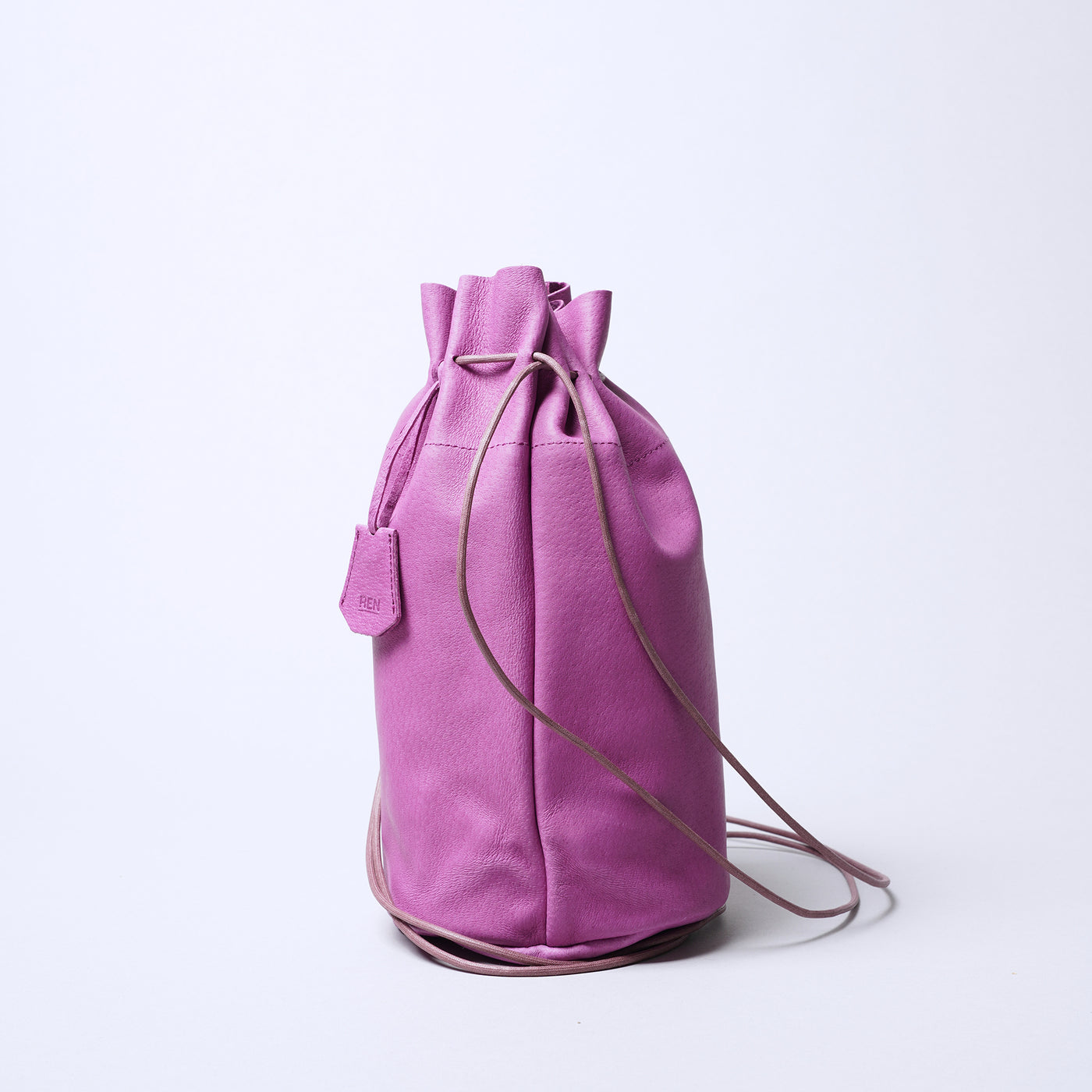 <REN> Hallie Canister Bottle / Peony Purple