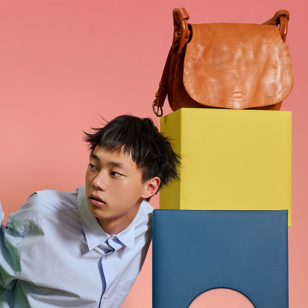 ＜PARLEY＞扁頭斜肩包/駱駝色