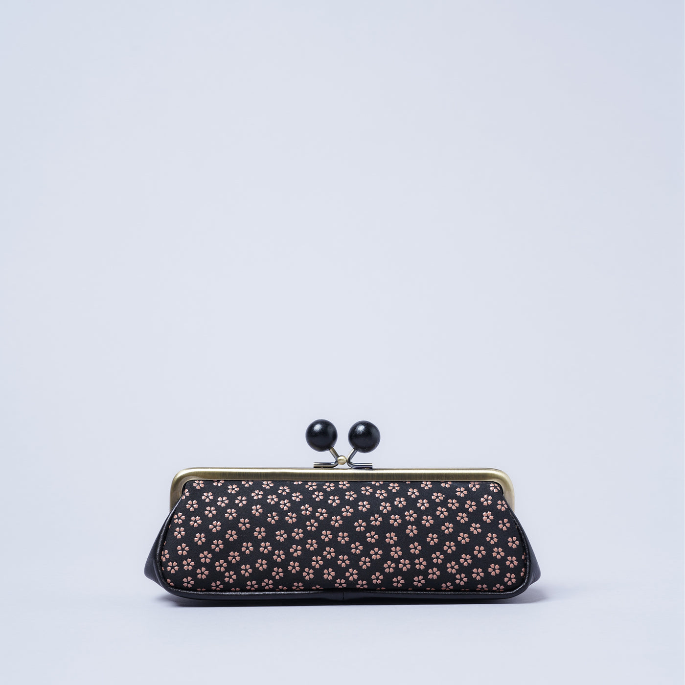 <kissora> Kotoinden Kiss Lock Eyeglass Case / Hyotan BLK