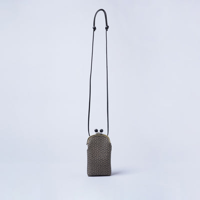 <kissora> Kotoinden Kiss Lock Smart Phone Shoulder / Small Cherry Blossoms PNK