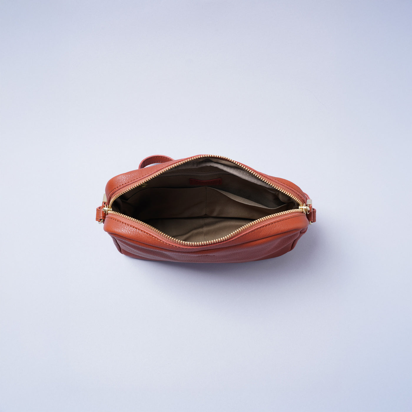 ＜キソラ＞オリーブヌメ ミニショルダー/BLK (ブラック)