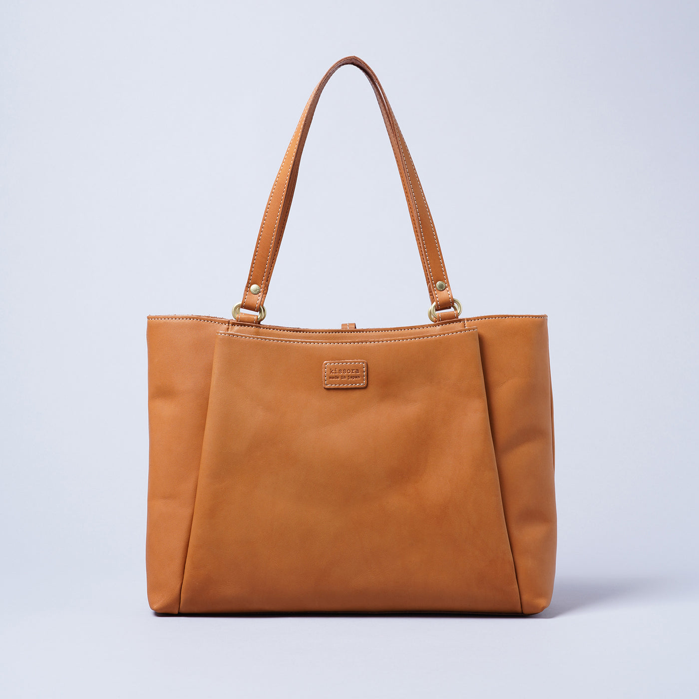 <kissora> Amare Tote Bag / Camel