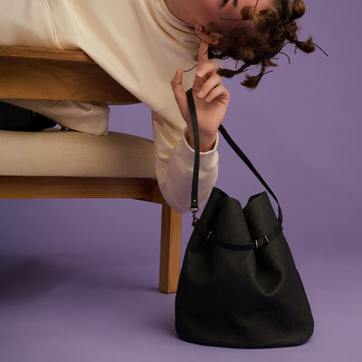 <enrio> Drawstring Bag / Black