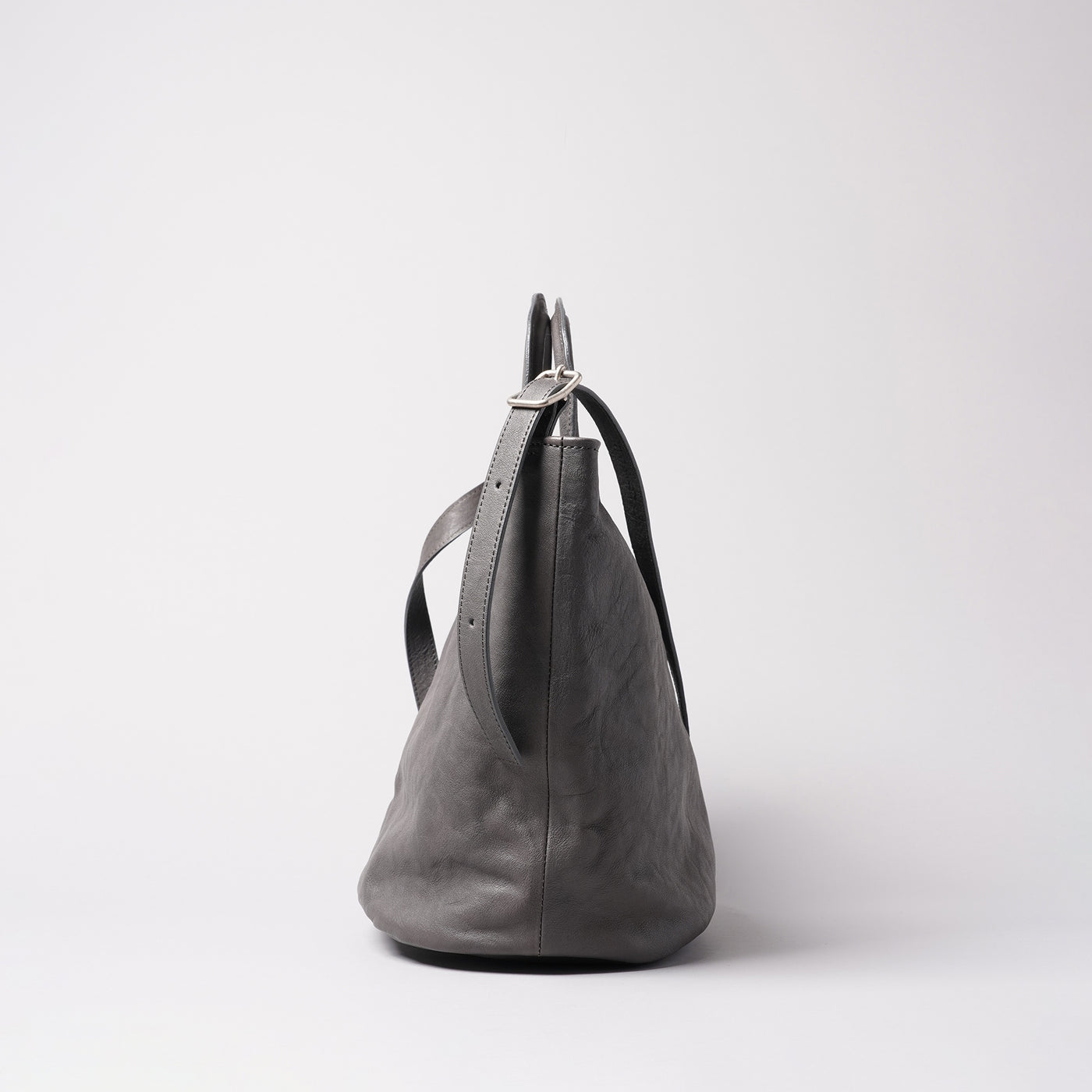 <numeri> Base Bucket Tote / Grey