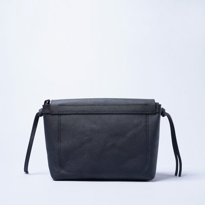 ＜ブラックアイボリー＞Square（スクエア）/ブラック