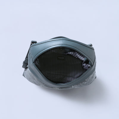 ＜エスティーヌ＞オブリークシリーズ 2WAYショルダーバッグ/ブラック