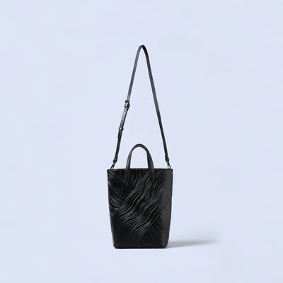 ＜エスティーヌ＞ノワリズムシリーズ レザー2WAYトートバッグ/ブラック