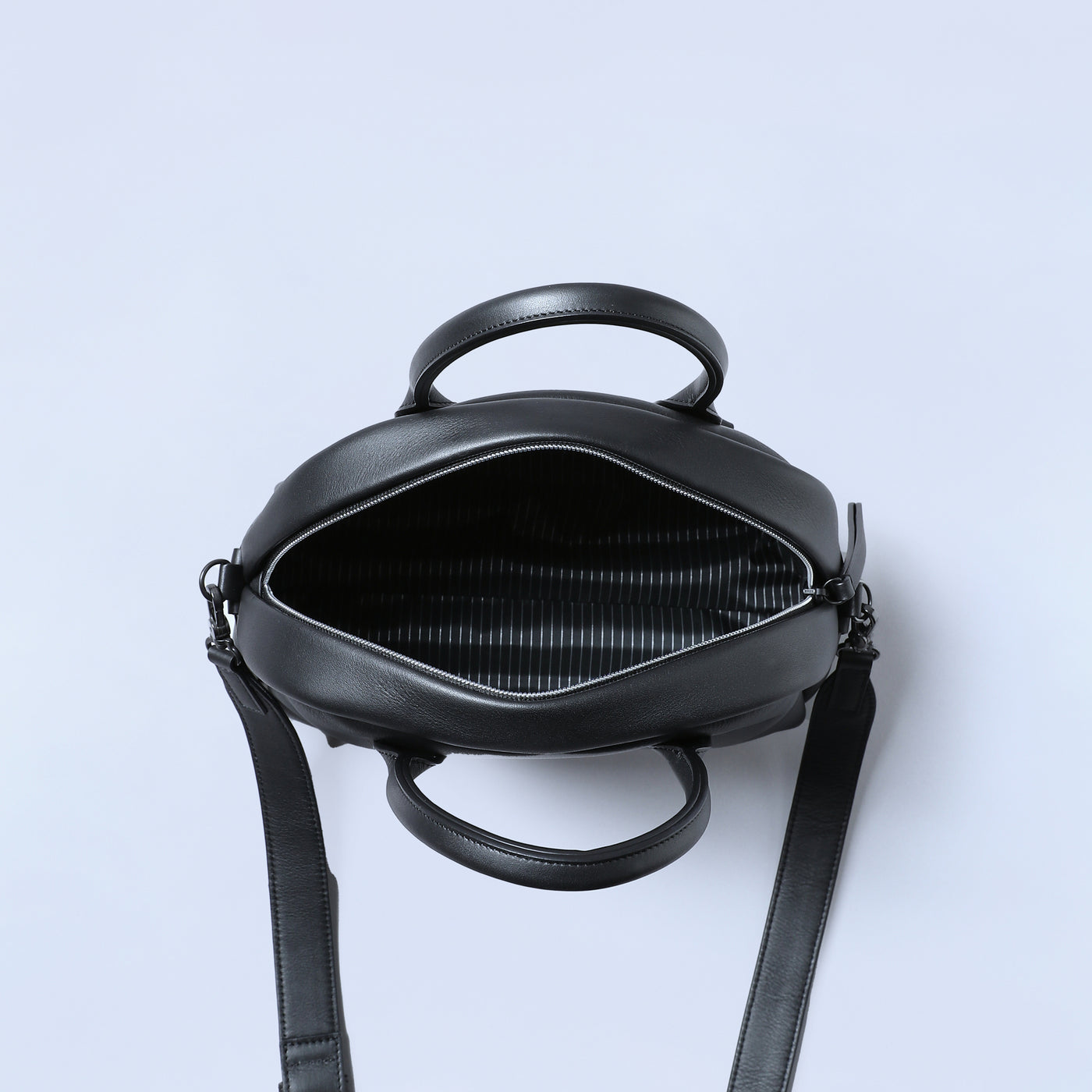 ＜エスティーヌ＞ミニュラシリーズ レザー2WAYハンドバッグ/ブラック