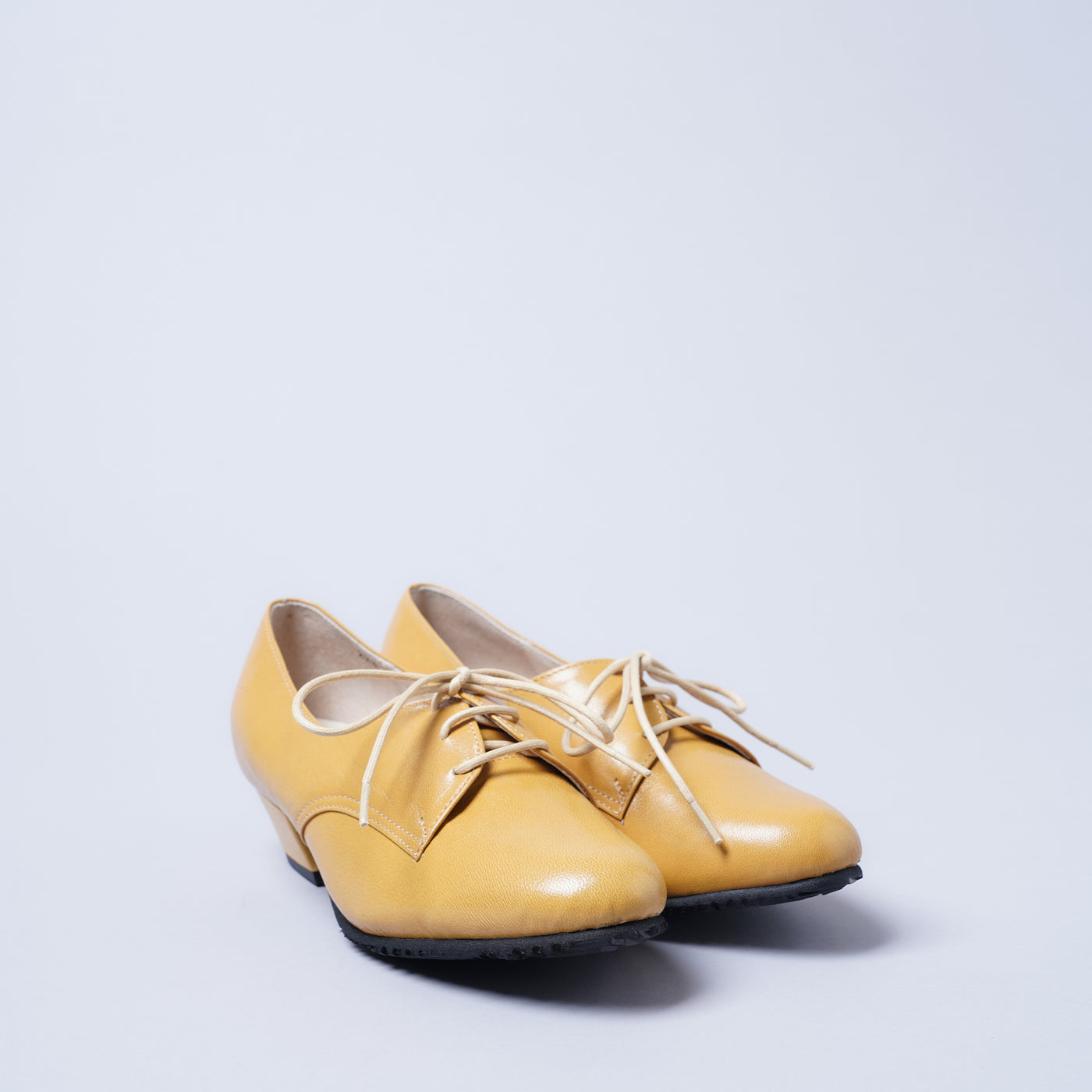 ＜クツネ＞LAST FLOWER PUMPS/サンライトイエロー