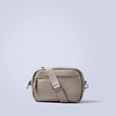 ＜レザリ＞エンボスミニショルダーバッグ/スカイ