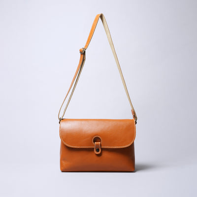 ＜レッセフェール＞ヴォルフ ショルダーバッグ/ネイビー