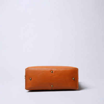 ＜Laisser Faire＞Search 搭配植鞣革 兩用斜背包/黑色