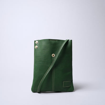 <Laisser Faire> Pieza Thin Gusset Shoulder Bag /Green