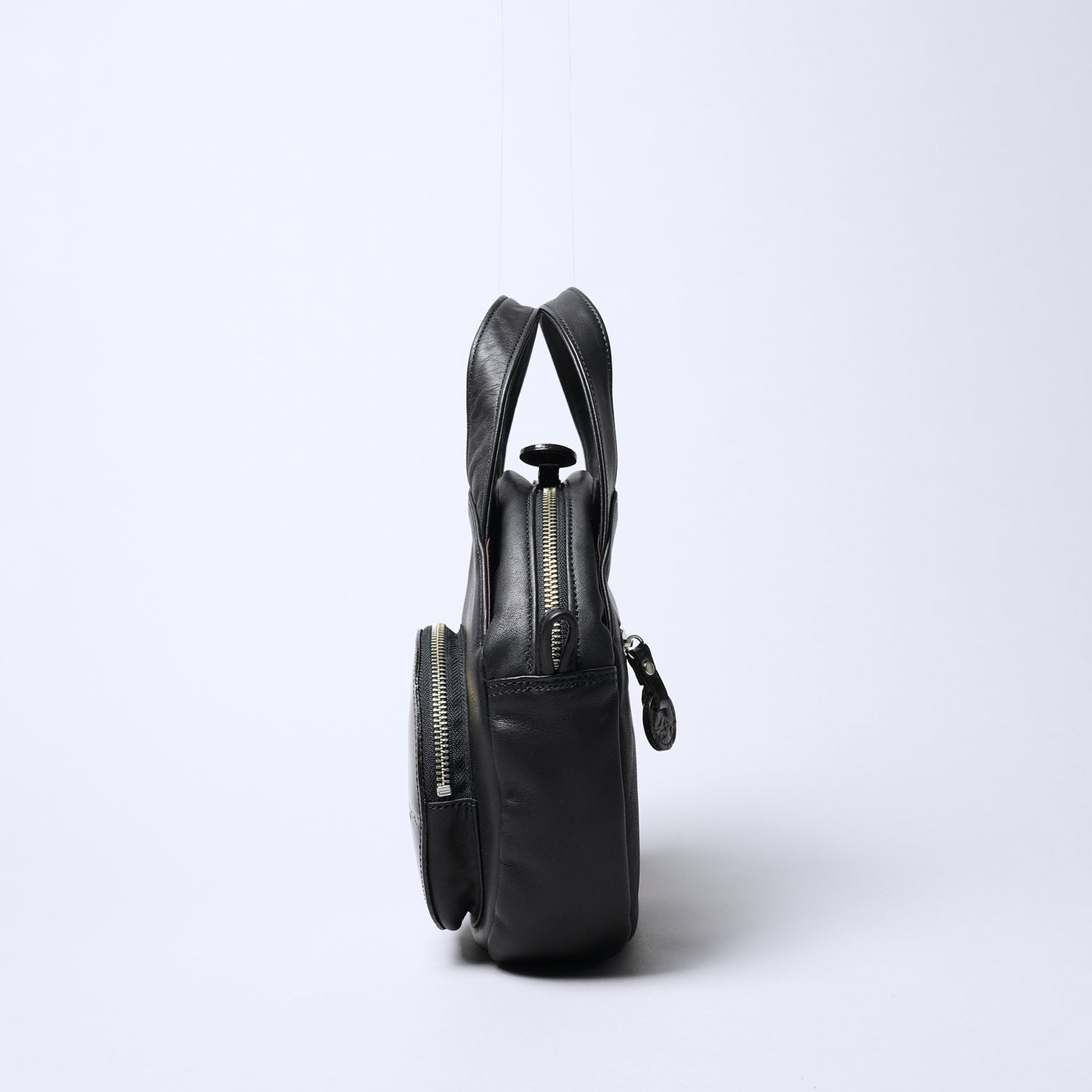 <REAL MIND BL> Apollon 2 Round Shoulder Bag S / Black