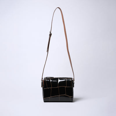 <REAL MIND BL> Prima Borsa Shoulder Bag / Chocolate