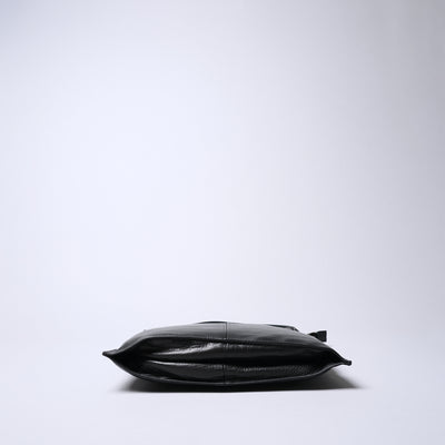 Fika 纖薄型托特包/黑色