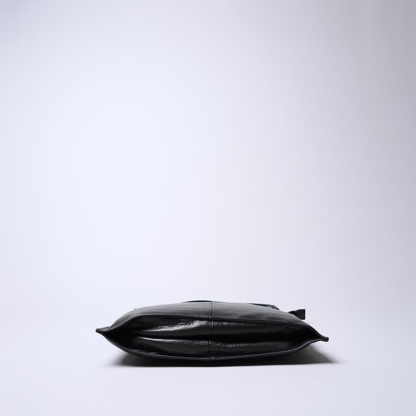 <REAL MIND BL> Fika Thin Gusset Tote Bag / Grey