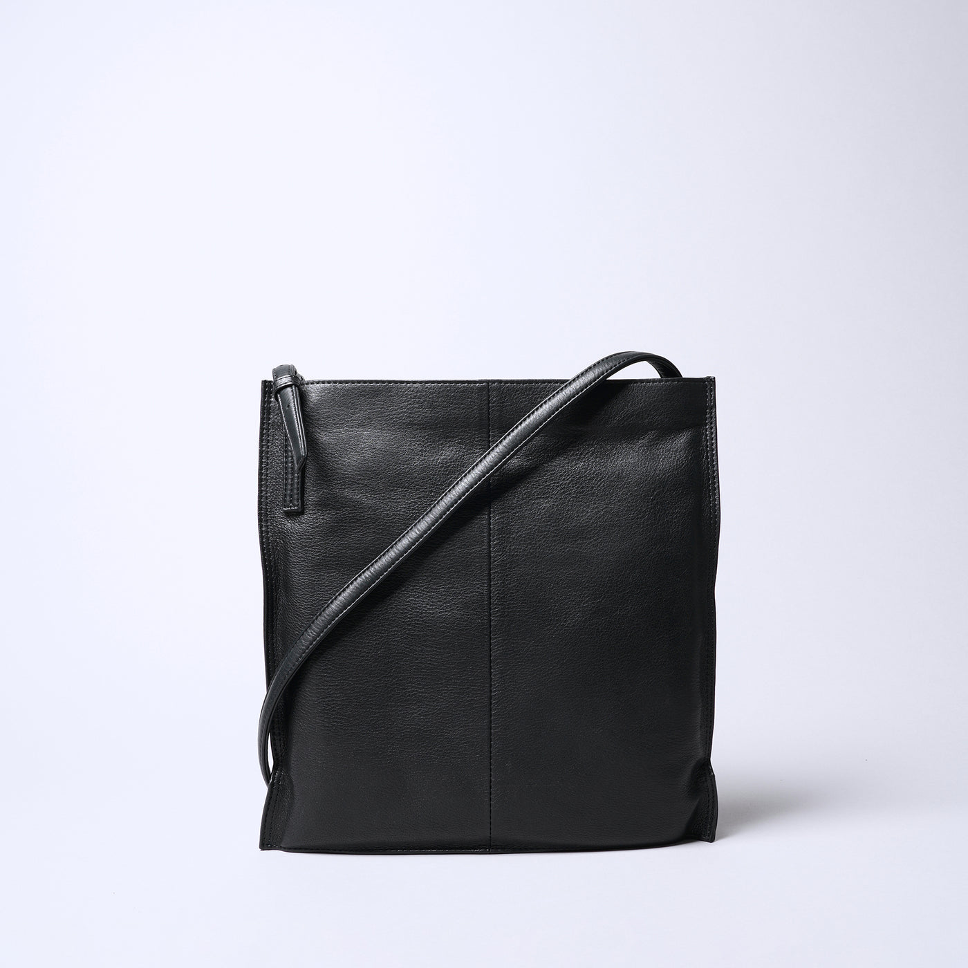 <REAL MIND BL> Fika Thin Gusset Shoulder Bag / Bag