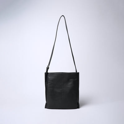 <REAL MIND BL> Fika Thin Gusset Shoulder Bag / Bag