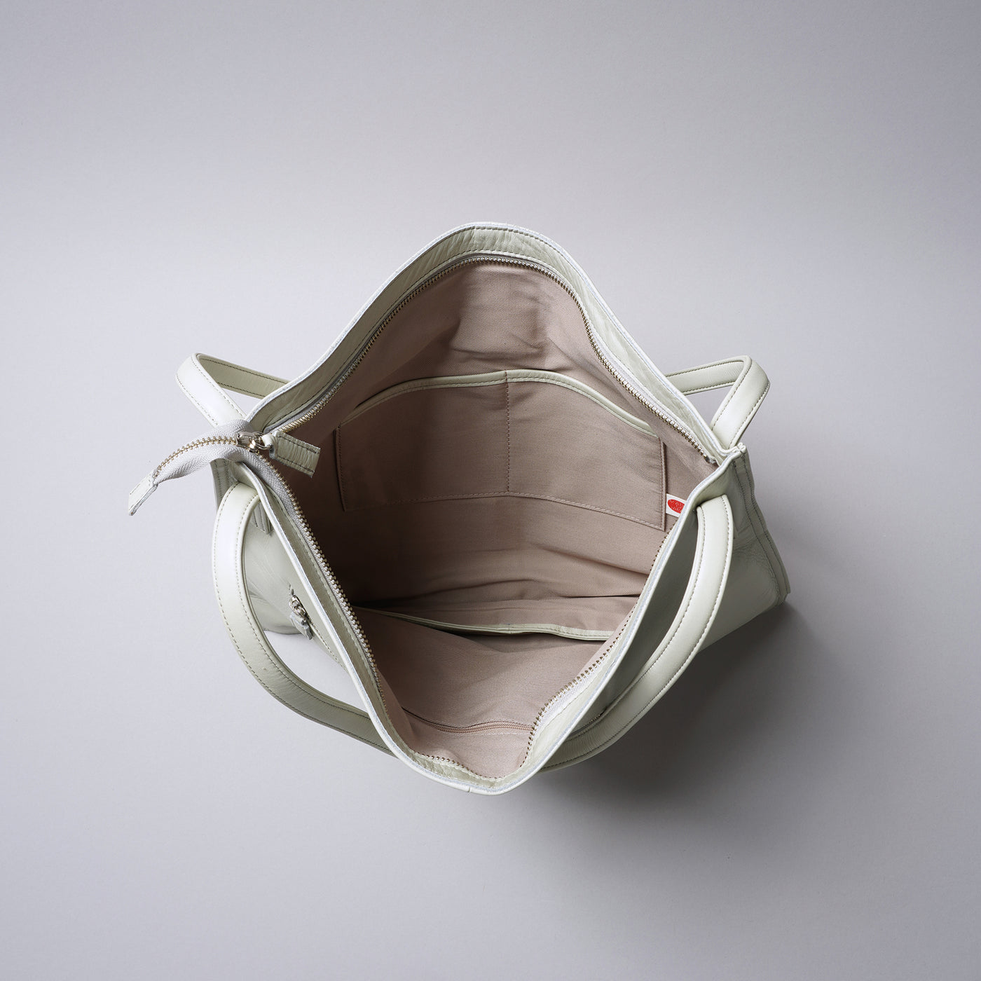 ＜リアルマインド ブラックレーベル＞フィッカ 薄マチA4トートバッグ/グレー