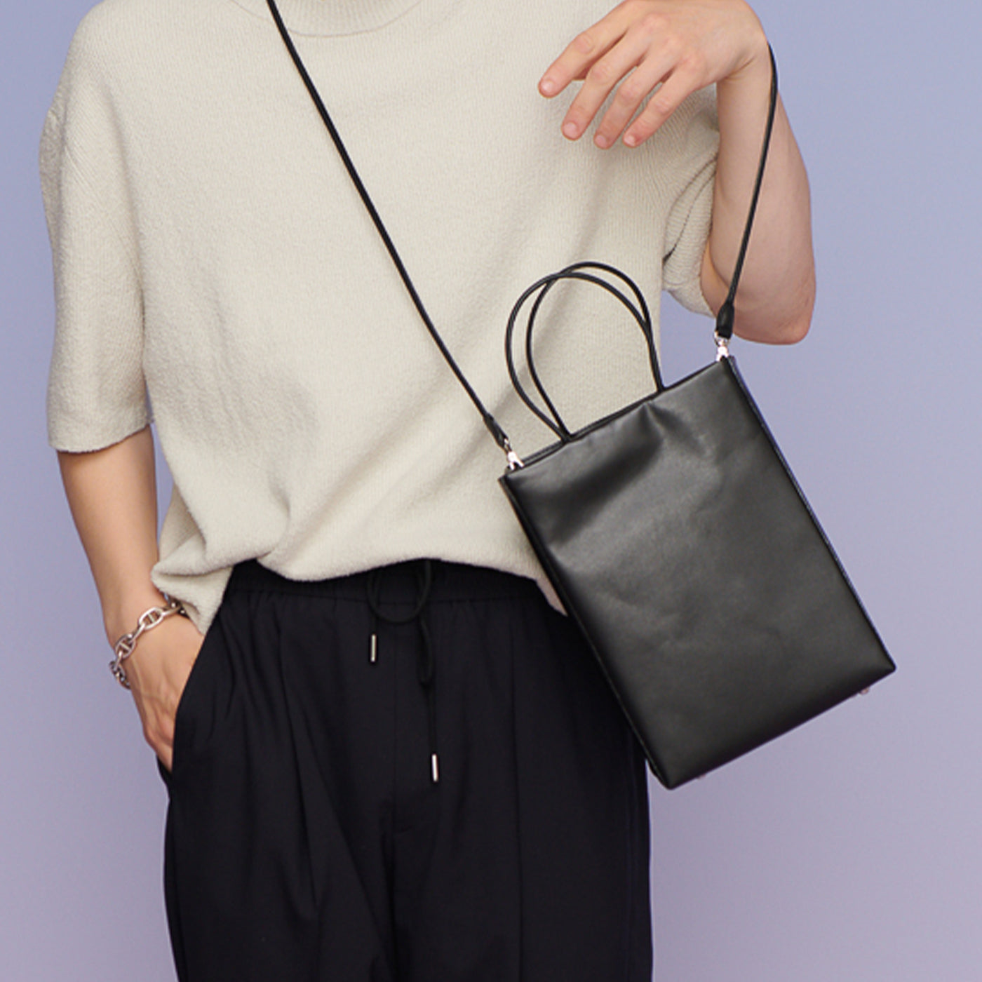 <Estine> Super Series 2 Way Handbag / Black