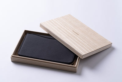 <WILDSWANS> Scissor Case  Baker / Dark Stain