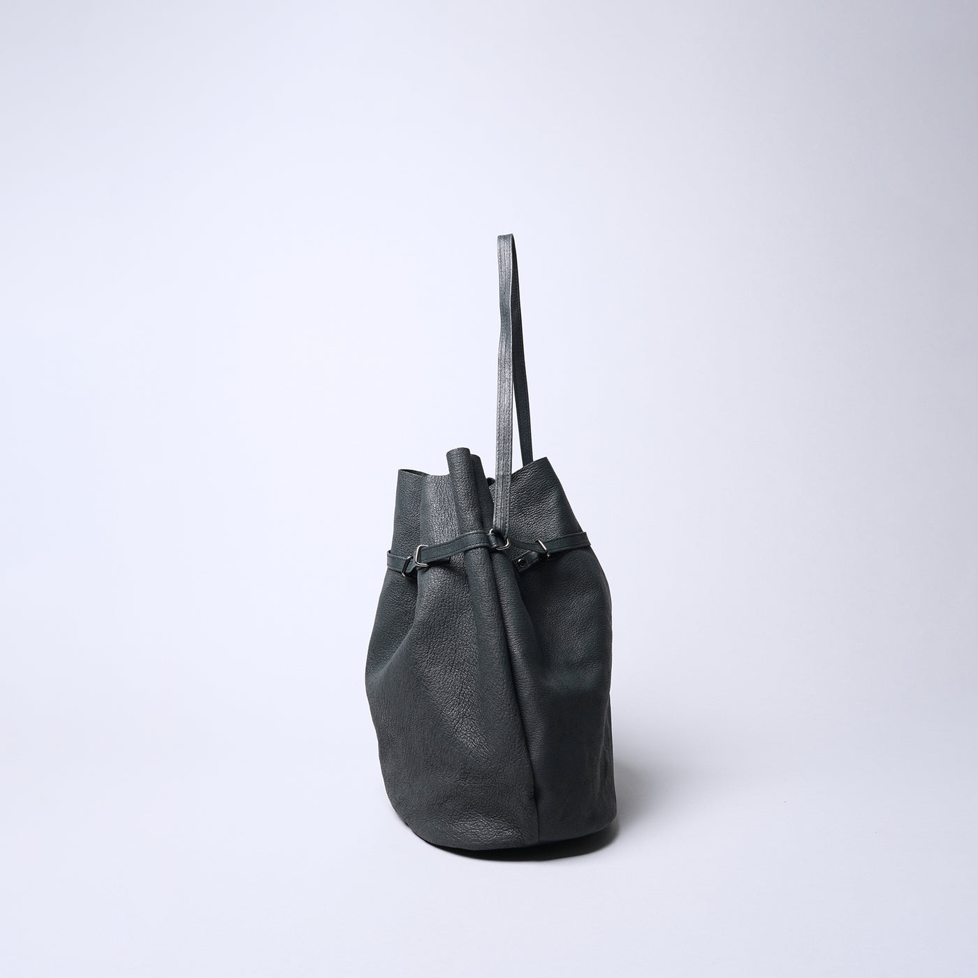 <enrio> Drawstring Bag / Black