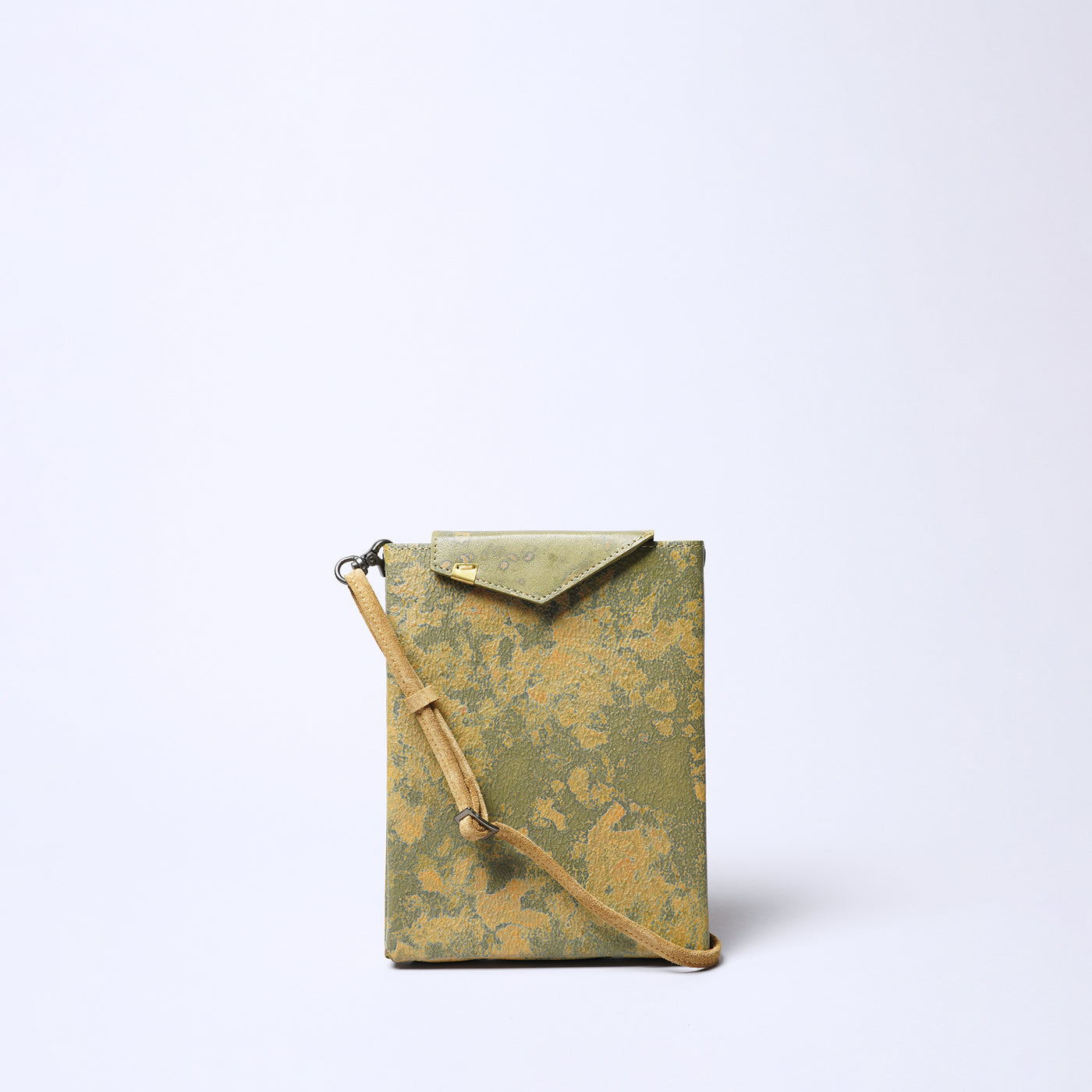 ＜keu＞Skinny Case M（8.5 inch）/紅銅鏽