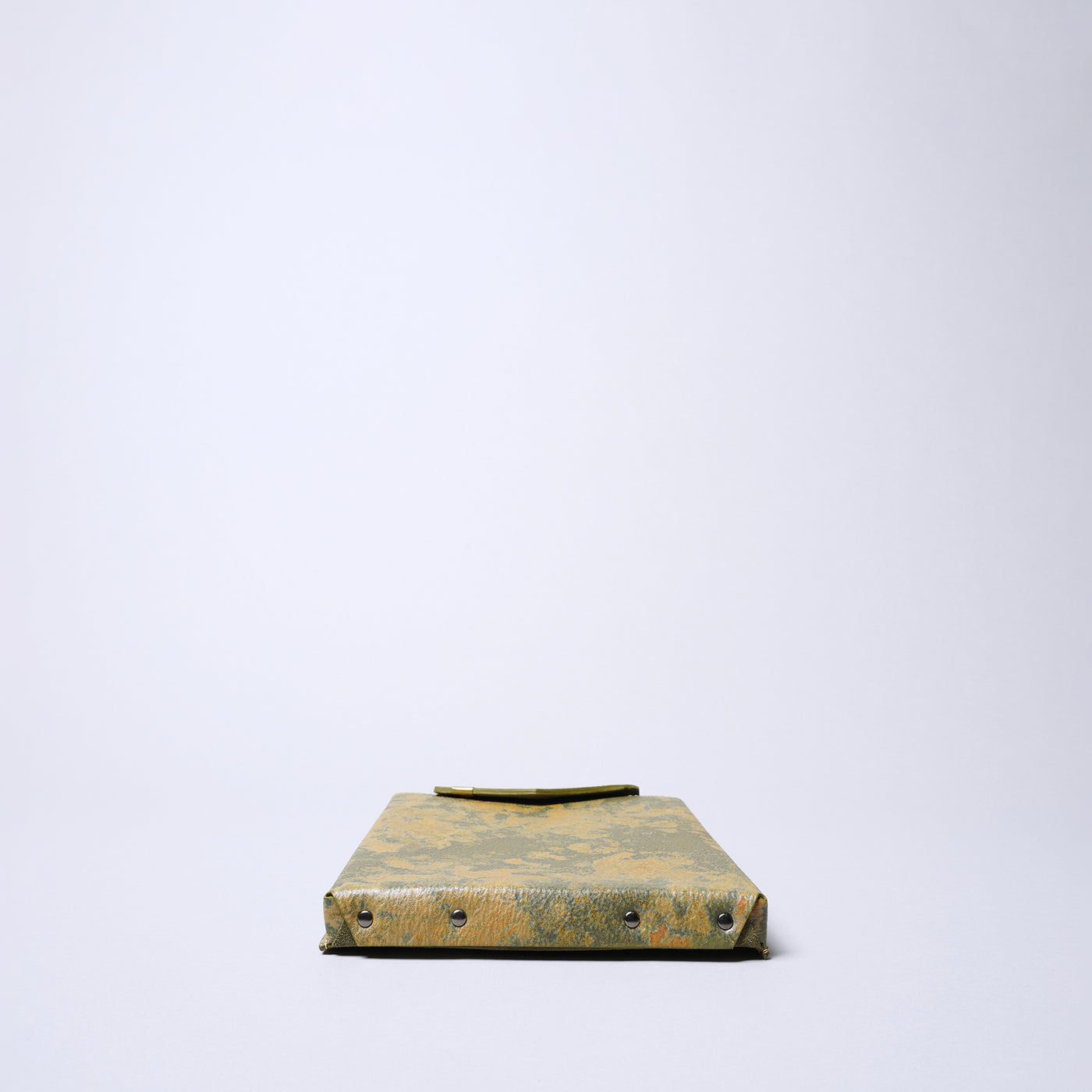 <keu> Skinny Case M (8.5inch) / Brass Rust