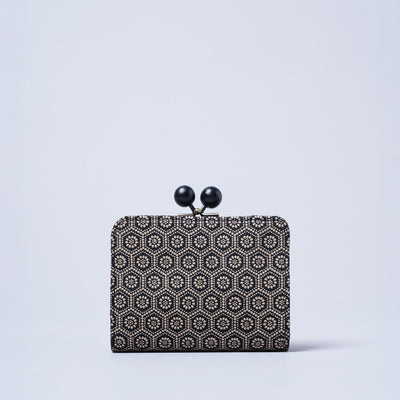 <kissora> Kotoinden Kiss Lock Half Wallet / Hyotan BLK