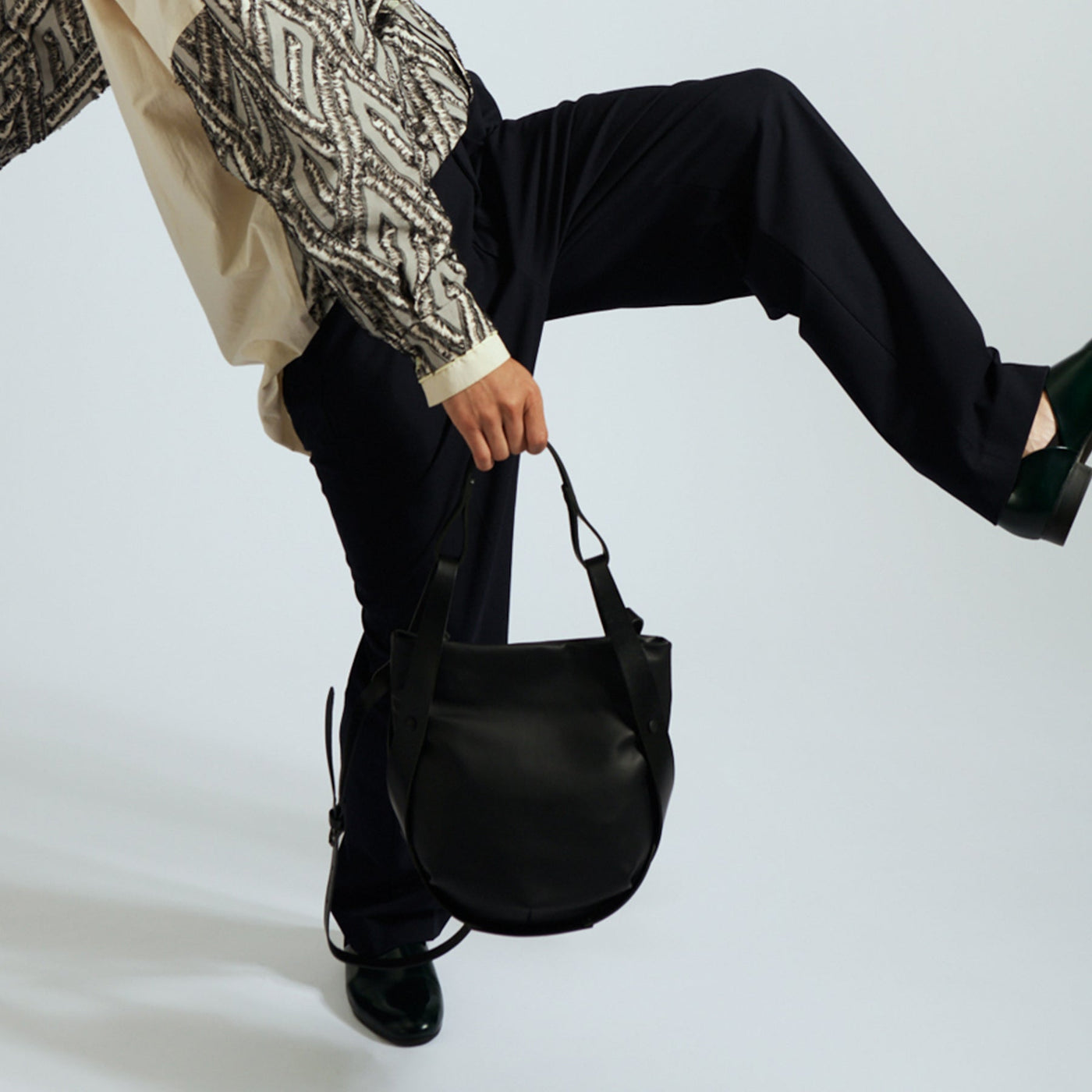 <Estine> Cradle series leather 2-way bag / black