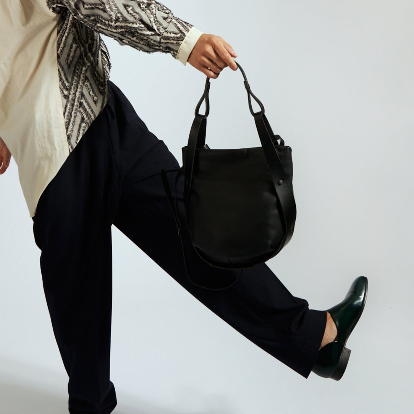 <Estine> Cradle series leather 2-way bag / black