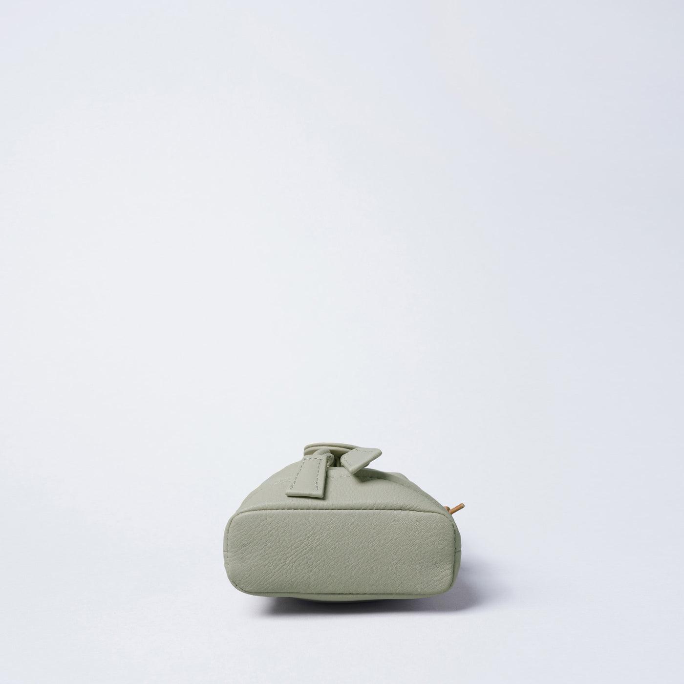 ＜soi＞ Micro Drawstring Shoulder Bag / White Gray