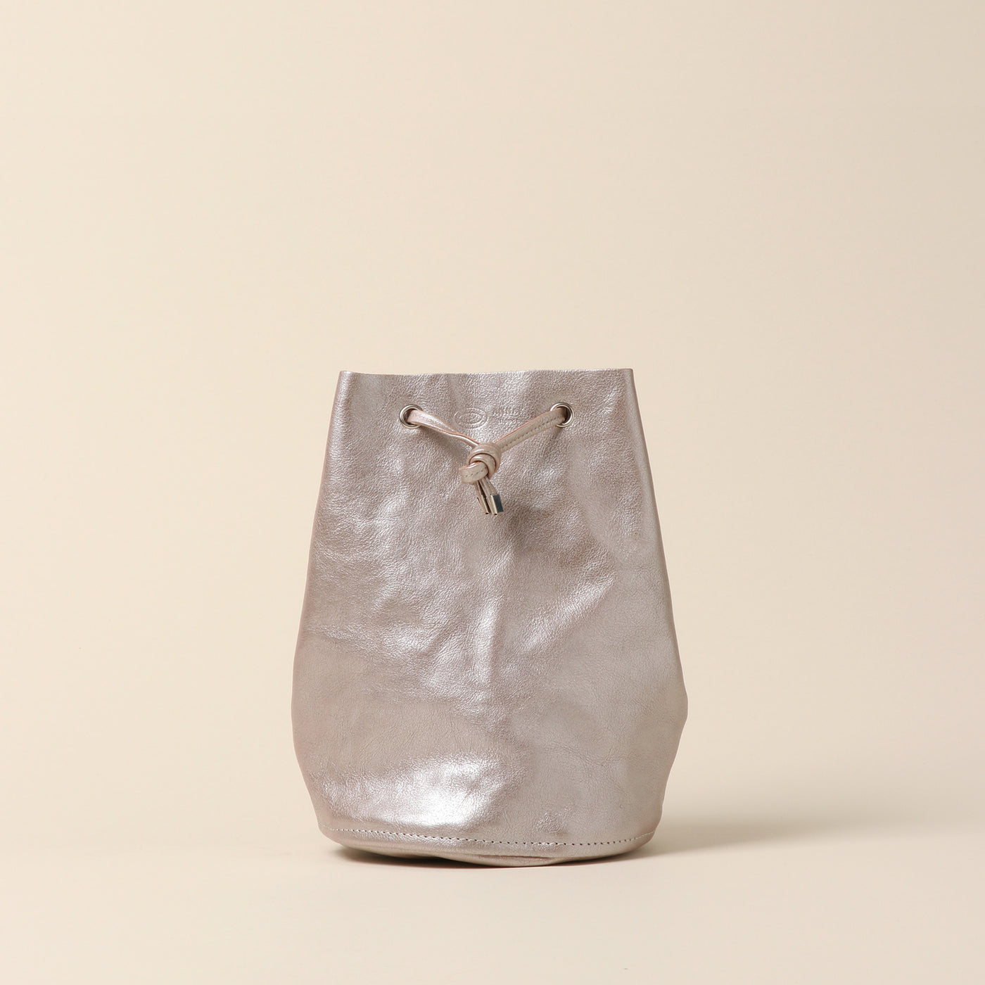 <Annak> Drawstring shoulder bag/silver