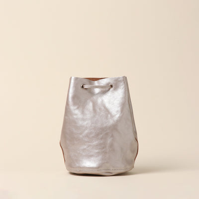 <Annak> Drawstring shoulder bag/silver