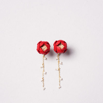 <Selieu> Ichirin Pierced Earrings / White