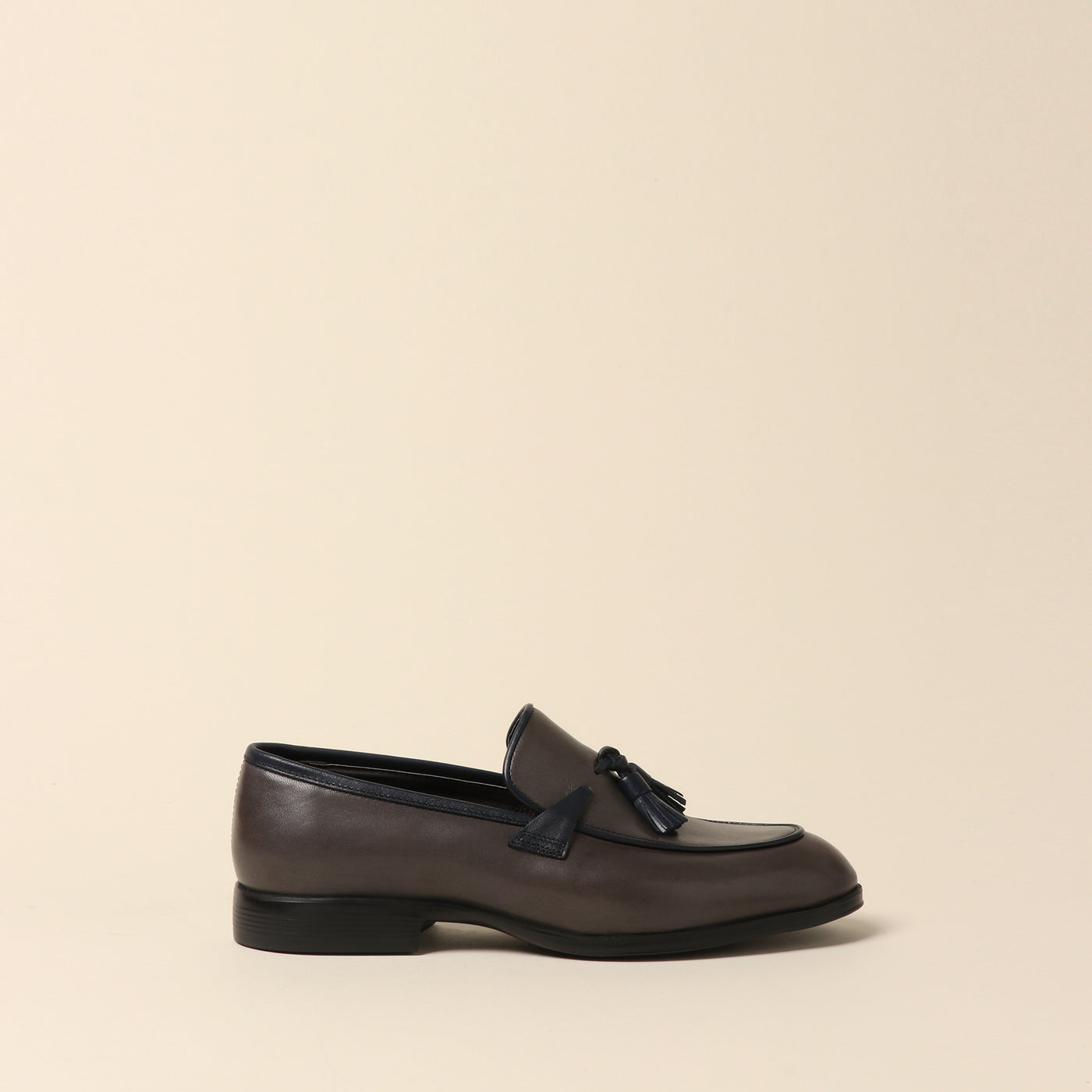 <Madras> Tassel Slip-On / Light Brown Navy